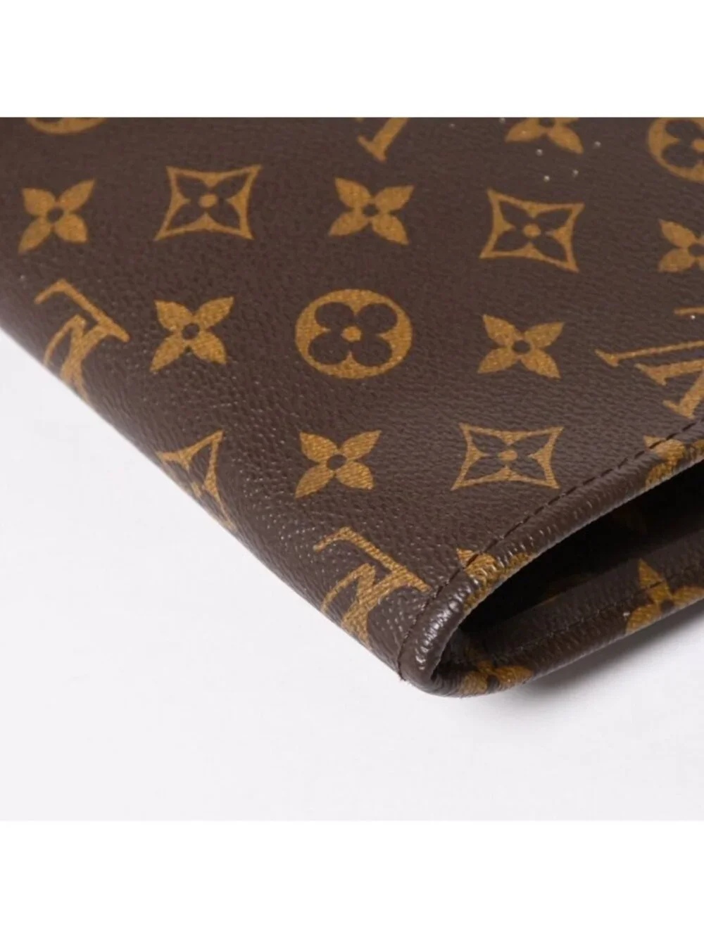 Louis Vuitton Clutch Poche Document Monogram Gold